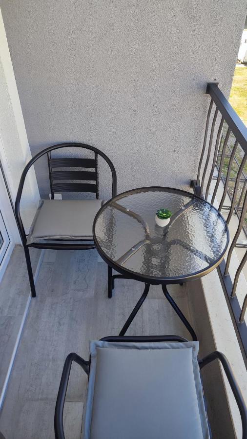 Apartmani Stari Aerodrom Podgorica Luaran gambar